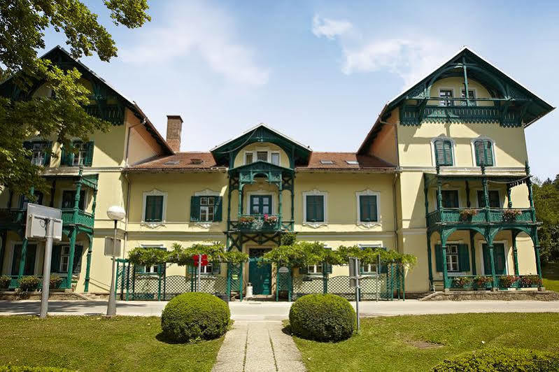 Depadansa Hotel Park - Terme โดแบร์นา ภายนอก รูปภาพ